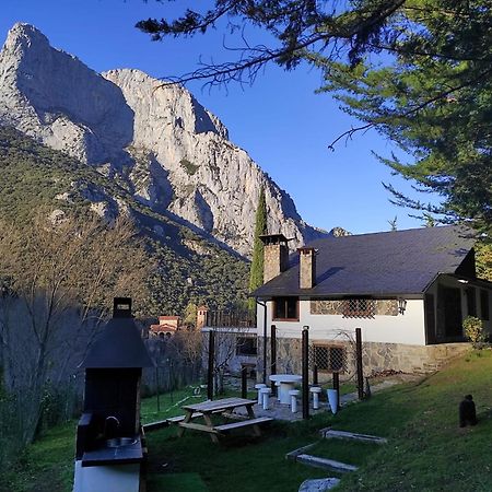 El Chalet De La Poza - Rio, Barbacoa, Wifi, Zona De Trabajo, Vistas. Lebena Exterior photo